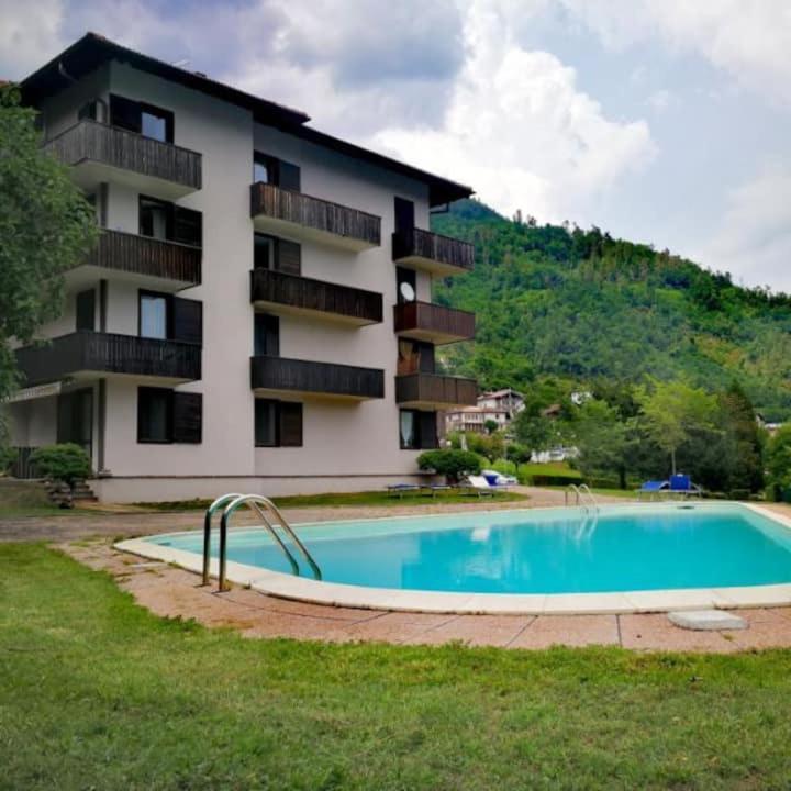 Appartamento Residence Castel Carlotta 레비코온천 외부 사진